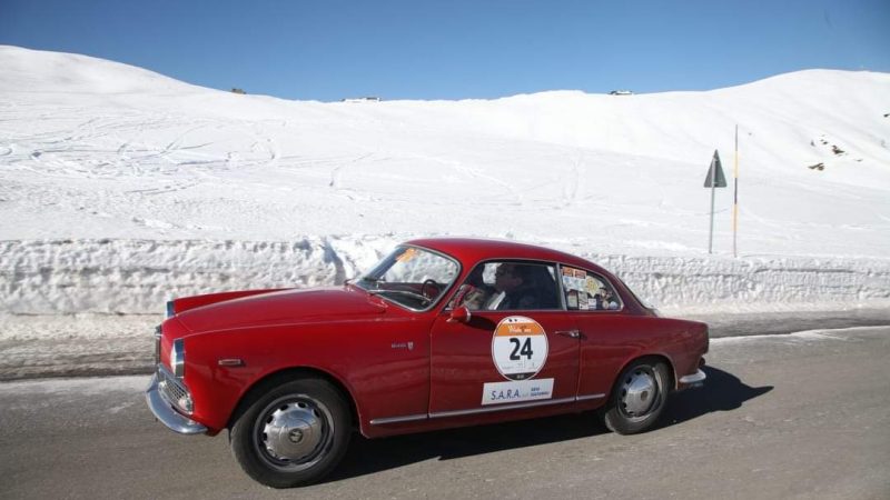 Libri, gare di sci e auto storiche: ecco come Cortina si prepara alle Olimpiadi 2026