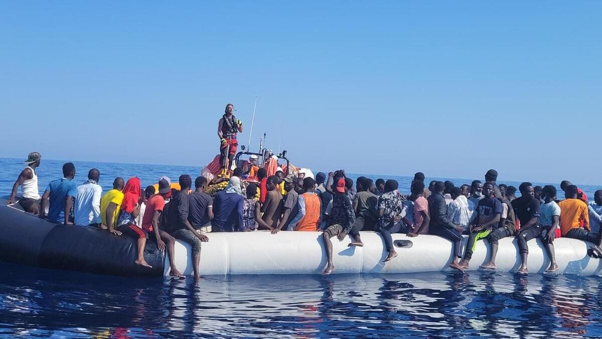 MIGRANTI: UNA STRADA GIUSTA. MA TUTTA IN SALITA