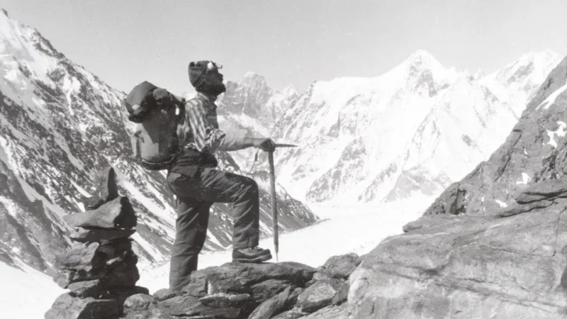 K2: PER I 70 ANNI ITALIA MANDA IN VETTA 4 ALPINISTE PAKISTANE